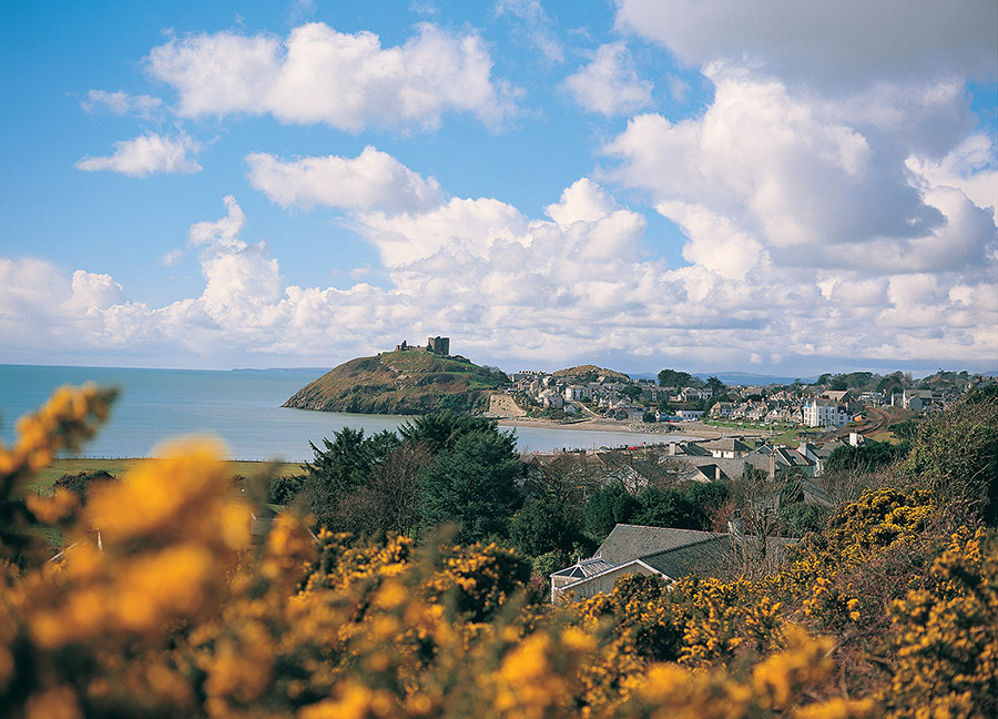 Coach Holidays to Criccieth