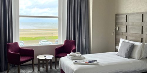 Queens-Blackpool-Superior-Room Queens-Blackpool-Superior-Room